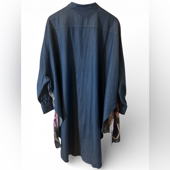 Colorful Patterned Long Shirt - Picture 2 of 6